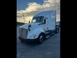 Used 2021 Kenworth T680 Sleeper in Chattanooga Tennessee