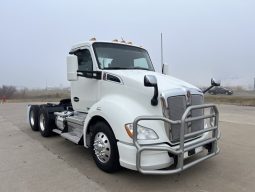 Used 2021 Kenworth T680 Day Cab in Oklahoma City oklahoma