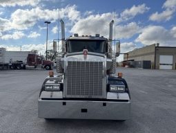 Used 2023 Kenworth W900L Sleeper in Joplin Missouri