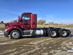 Used 2021 Kenworth T680 Day Cab in Cedar Rapids Iowa