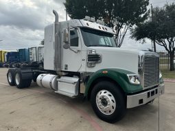 Used 2020 Freightliner 122SD Sleeper in Dallas Texas