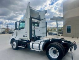 Used 2015 Volvo VNL42T300 Day Cab in Fort Mill South Carolina