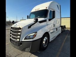 Used 2020 Freightliner Evolution126 Sleeper in Columbia Missouri