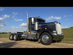 Used 2021 Kenworth W900L Day Cab in Texarkana Texas