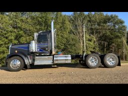 Used 2021 Kenworth W900L Day Cab in Texarkana Texas