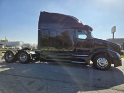 Used 2023 Peterbilt 579 Sleeper in Little Rock Arkansas