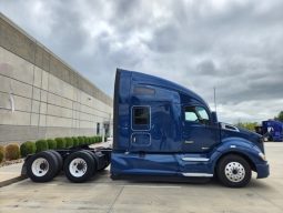 Used 2022 Kenworth T680 Sleeper in Kingsport Tennessee