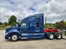 Used 2022 Kenworth T680 Sleeper in Kingsport Tennessee