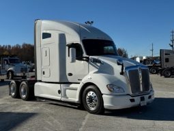 Used 2022 Kenworth T680 Sleeper in Conyers Georgia