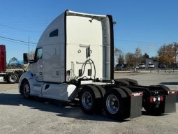 Used 2022 Kenworth T680 Sleeper in Conyers Georgia