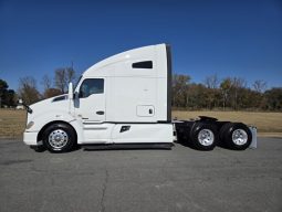 Used 2022 Kenworth T680 Sleeper in Little Rock Arkansas