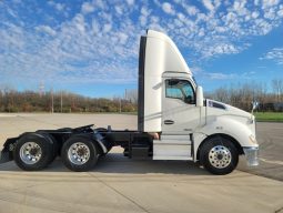 Used 2020 Kenworth T680 Day Cab in Kansas City Missouri