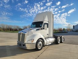 Used 2020 Kenworth T680 Day Cab in Kansas City Missouri