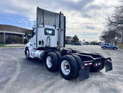 Used 2020 Kenworth T680 Day Cab in Kansas City Missouri