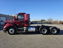 Used 2021 Kenworth T680 Day Cab in Des Moines Iowa