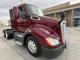 Used 2021 Kenworth T680 Day Cab in El Paso Texas