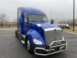 Used 2020 Kenworth T680 Sleeper in Kansas City Missouri