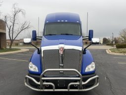 Used 2020 Kenworth T680 Sleeper in Kansas City Missouri