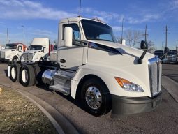 Used 2022 Kenworth T680 Day Cab in Denver Colorado