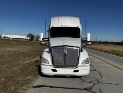 Used 2020 Kenworth T680 Sleeper in Joplin Missouri