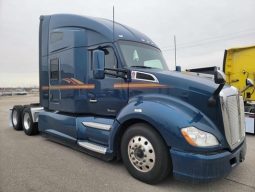 Used 2021 Kenworth T680 Sleeper in Rock Island Illinois