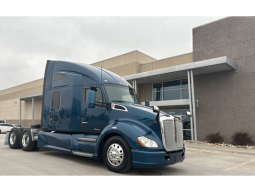 Used 2021 Kenworth T680 Sleeper in Omaha Nebraska