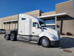 Used 2020 Kenworth T680 Sleeper in Omaha Nebraska