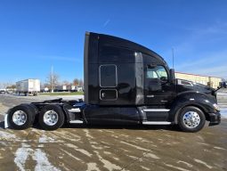 Used 2021 Kenworth T680 Sleeper in Cedar Rapids Iowa