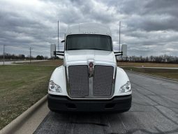 Used 2020 Kenworth T680 Sleeper in Joplin Missouri