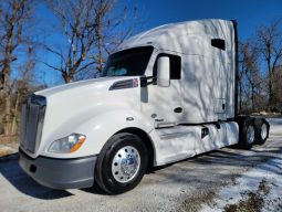 Used 2020 Kenworth T680 Sleeper in Joplin Missouri