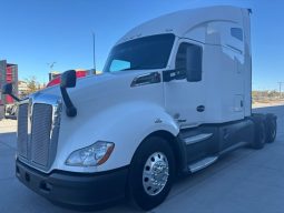 Used 2020 Kenworth T680 Sleeper in El Paso Texas