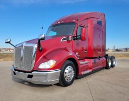 Used 2022 Kenworth T680 Sleeper in Oklahoma City oklahoma