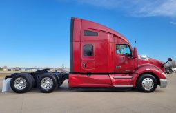 Used 2022 Kenworth T680 Sleeper in Oklahoma City oklahoma