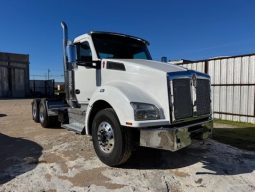 Used 2019 Kenworth T880 Day Cab in Dallas Texas