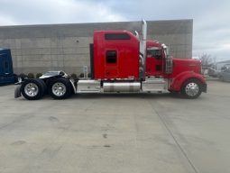 Used 2021 Kenworth W900L Sleeper in Kingsport Tennessee