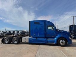 Used 2020 Kenworth T680 Sleeper in Dallas Texas