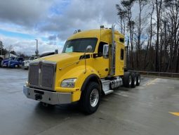 Used 2019 Kenworth T880 Sleeper in Knoxville Tennessee