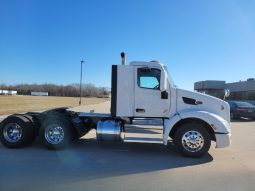 Used 2020 Peterbilt 579 Day Cab in Strafford Missouri