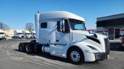 Used 2021 Volvo VNL 740 Sleeper in Cincinnati Ohio