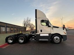 Used 2020 Freightliner Cascadia Day Cab in Oklahoma City oklahoma