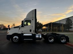 Used 2020 Freightliner Cascadia Day Cab in Oklahoma City oklahoma