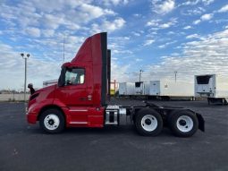 Used 2020 Volvo VNR 300 Day Cab in Troy Illinois