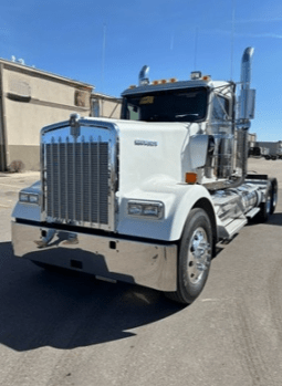 New 2025 Kenworth W900L Day Cab in Greeley Colorado