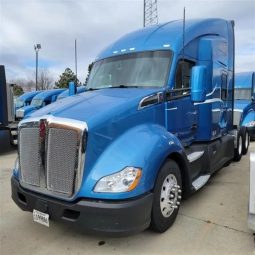 Used 2021 Kenworth T680 Sleeper in Cincinnati Ohio