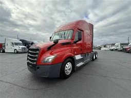 Used 2021 Freightliner Cascadia Sleeper in Elizabeth New Jersey