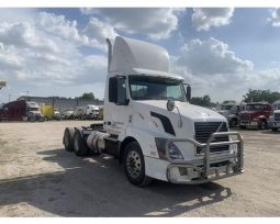 Used 2012 Volvo VNL Day Cab in Porter Texas