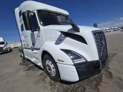 Used 2021 Volvo VNL760 Sleeper in Fresno California