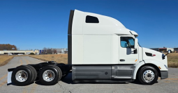 Used 2021 Peterbilt 579 Sleeper in Springdale Arkansas