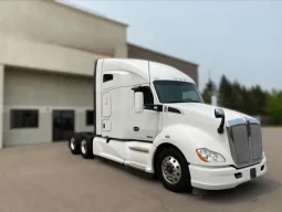 Used 2021 Kenworth T680 Sleeper in Strafford Missouri