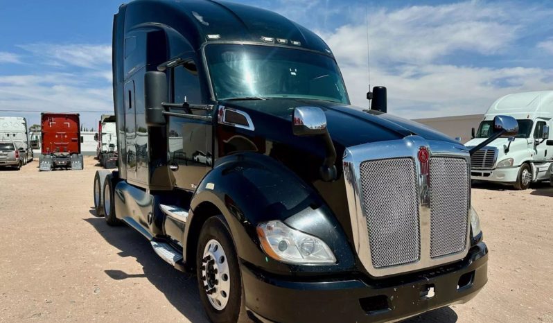 
								Used 2017 Kenworth T600 Sleeper in El Paso Texas full									